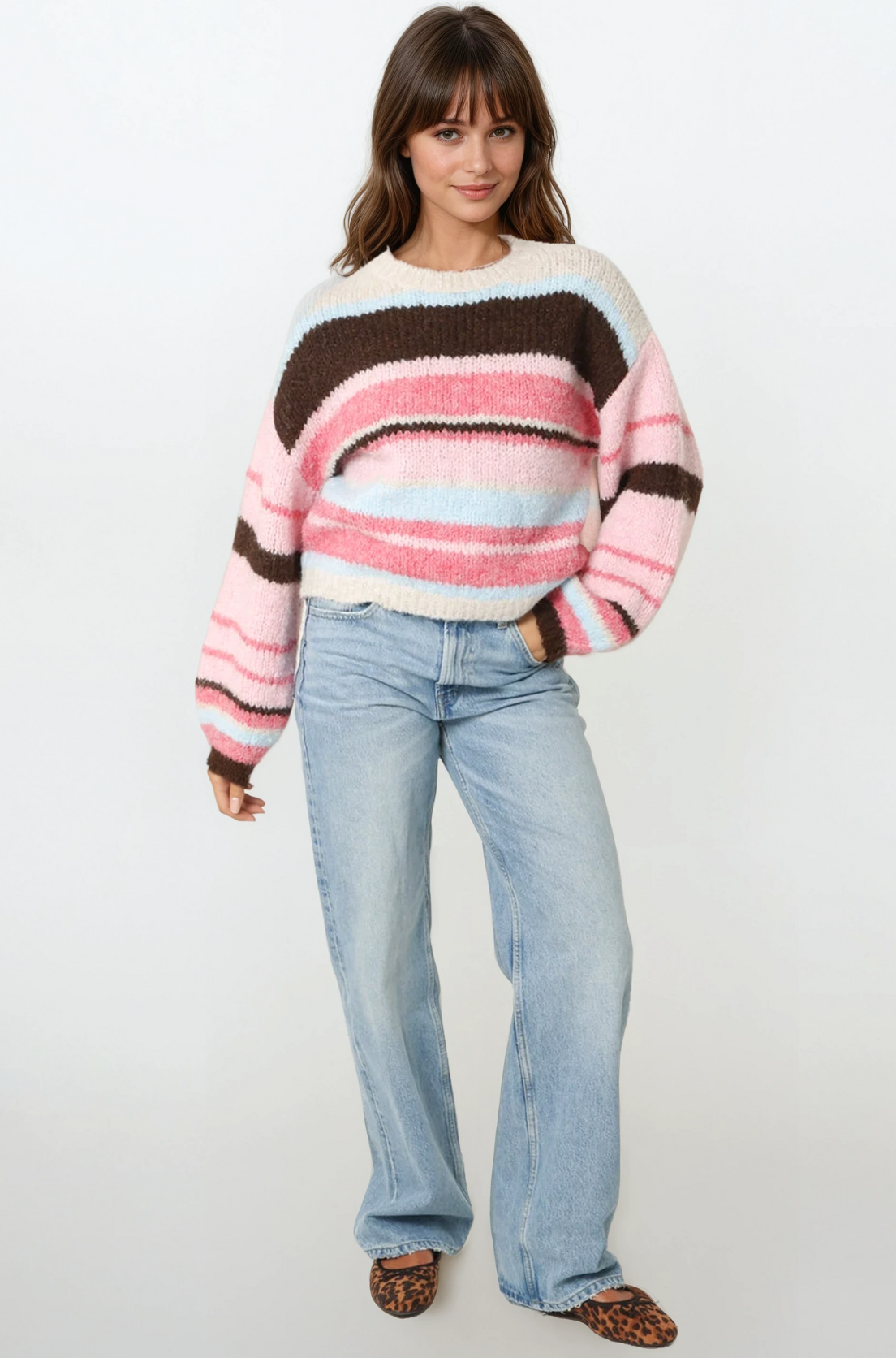 Kolorowy sweter w paski z bufiastymi rękawami i domieszką wełny PINK
